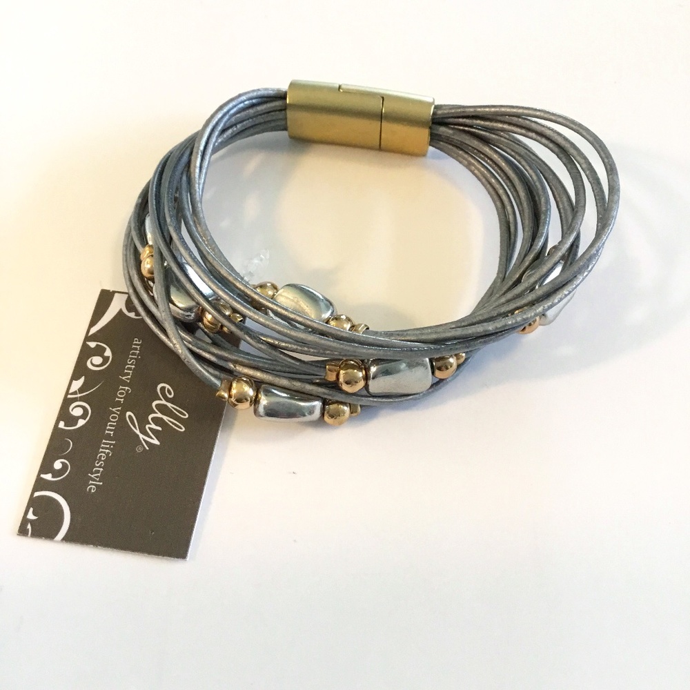 Silver Layered Leather 7” bracelet with beads NWT